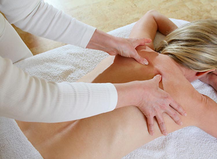 Massage Krefeld Rückenschmerzen